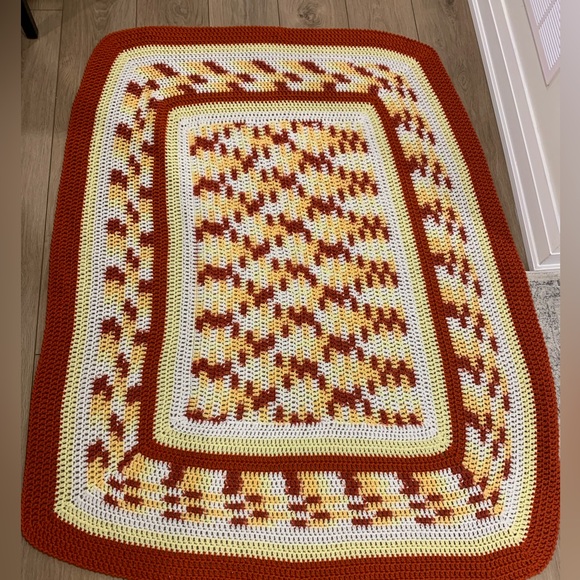 Vintage crochet blanket sizing in inches - Picture 5 of 5